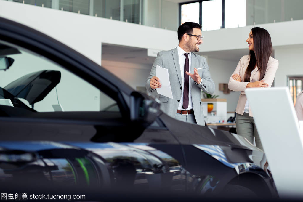 汽車銷售 展廳展示車是否值得推薦給買家？